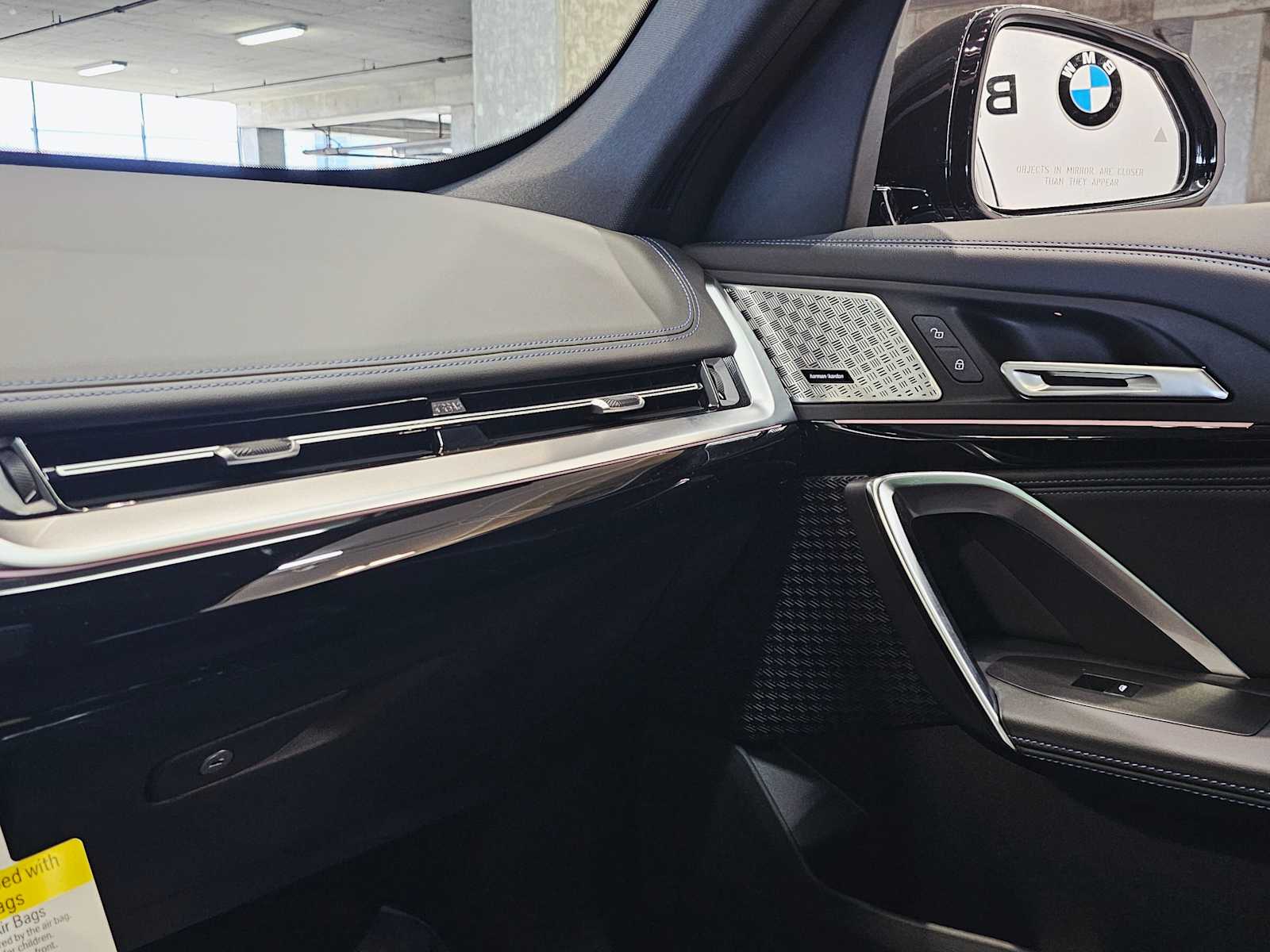 Thumbnail: 2025 BMW X1 - 20