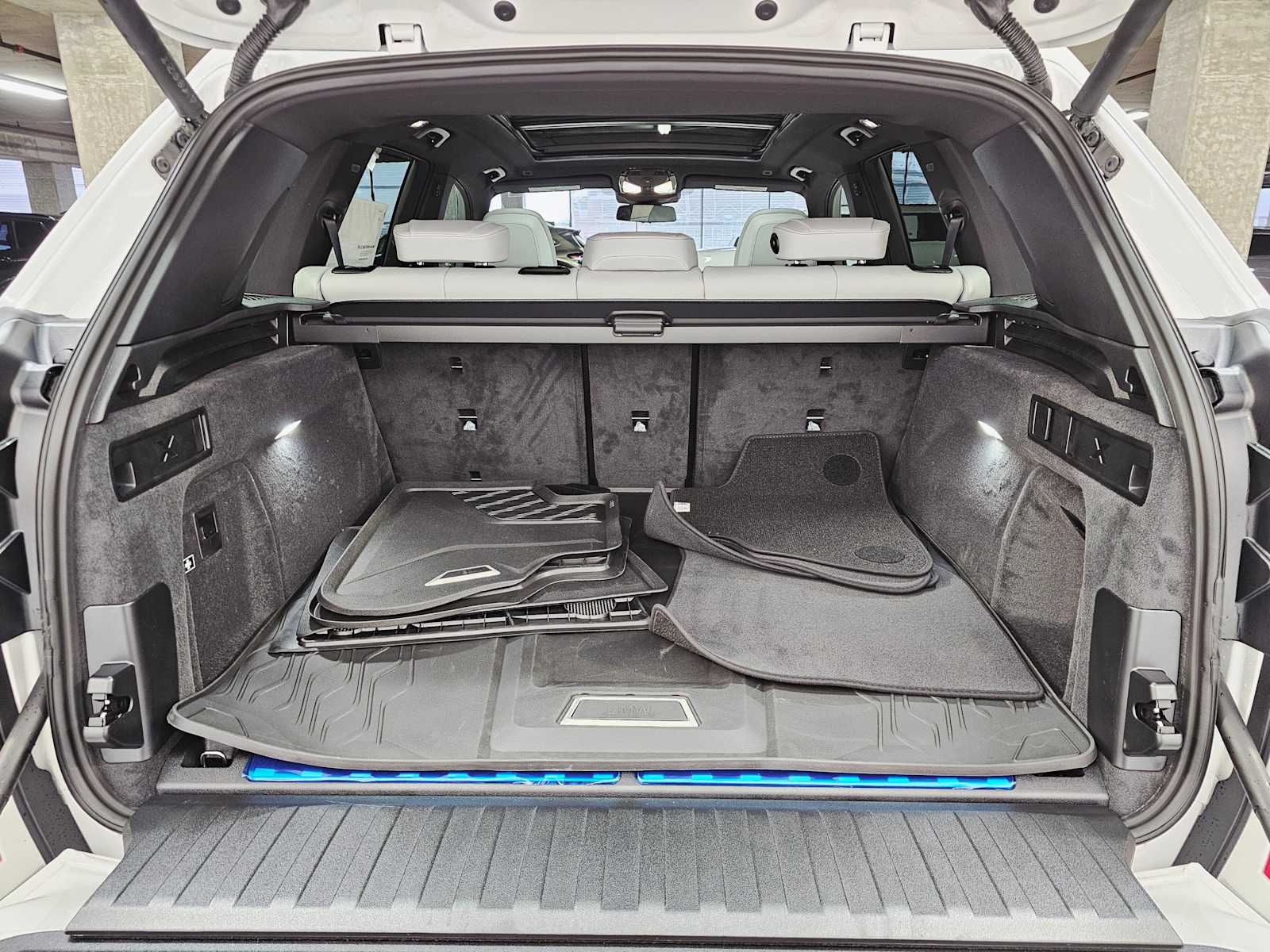 Thumbnail: 2026 BMW X5 - 28