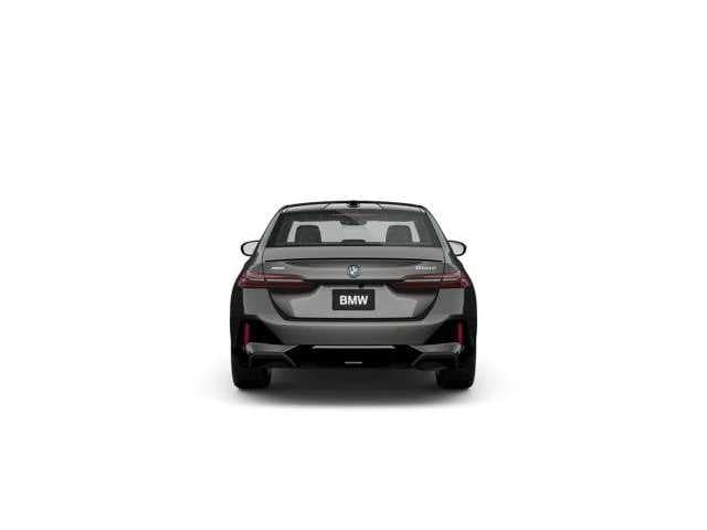 Thumbnail: 2027 BMW 5 Series - 5