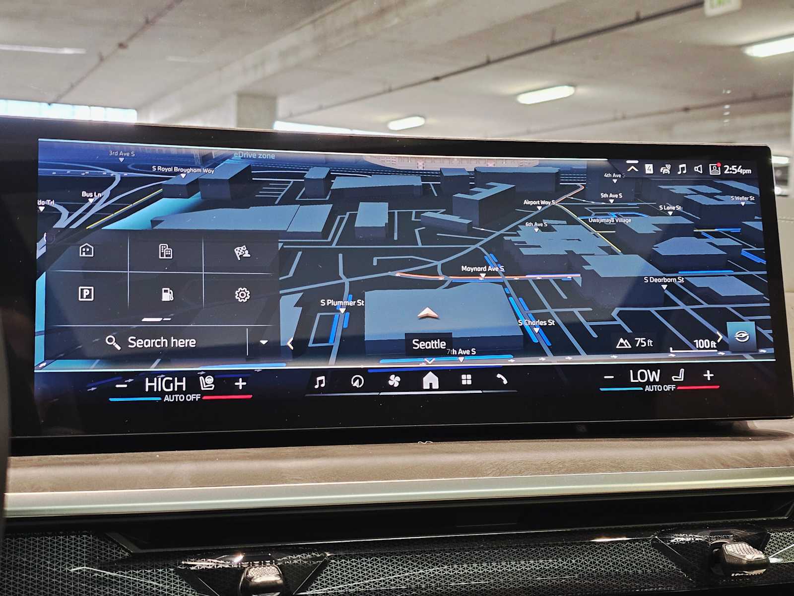 Thumbnail: 2026 BMW X5 - 14