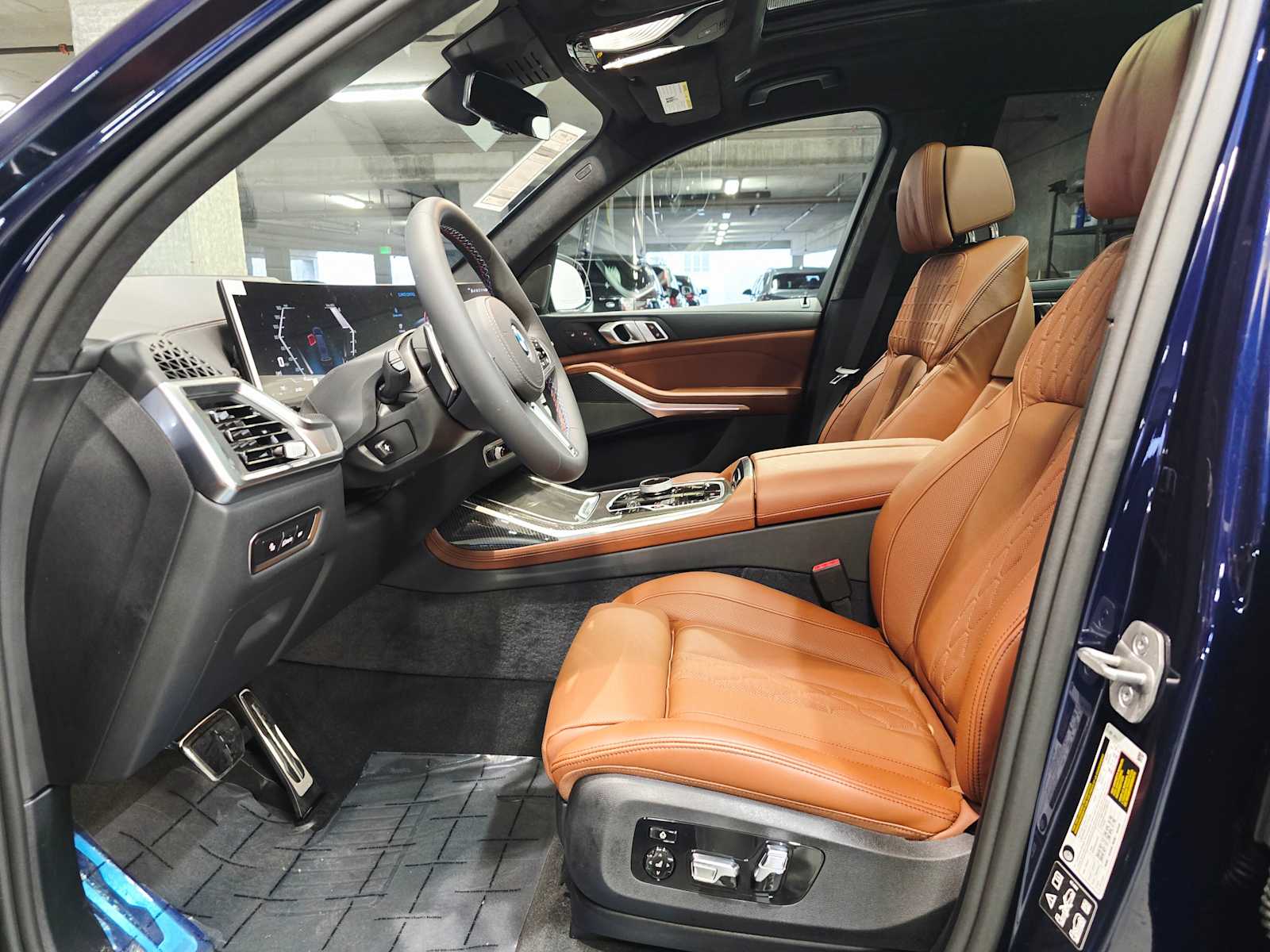 Thumbnail: 2026 BMW X7 - 23