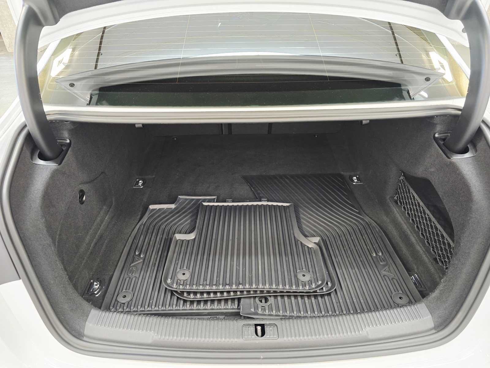 Thumbnail: 2017 Audi A6 - 27