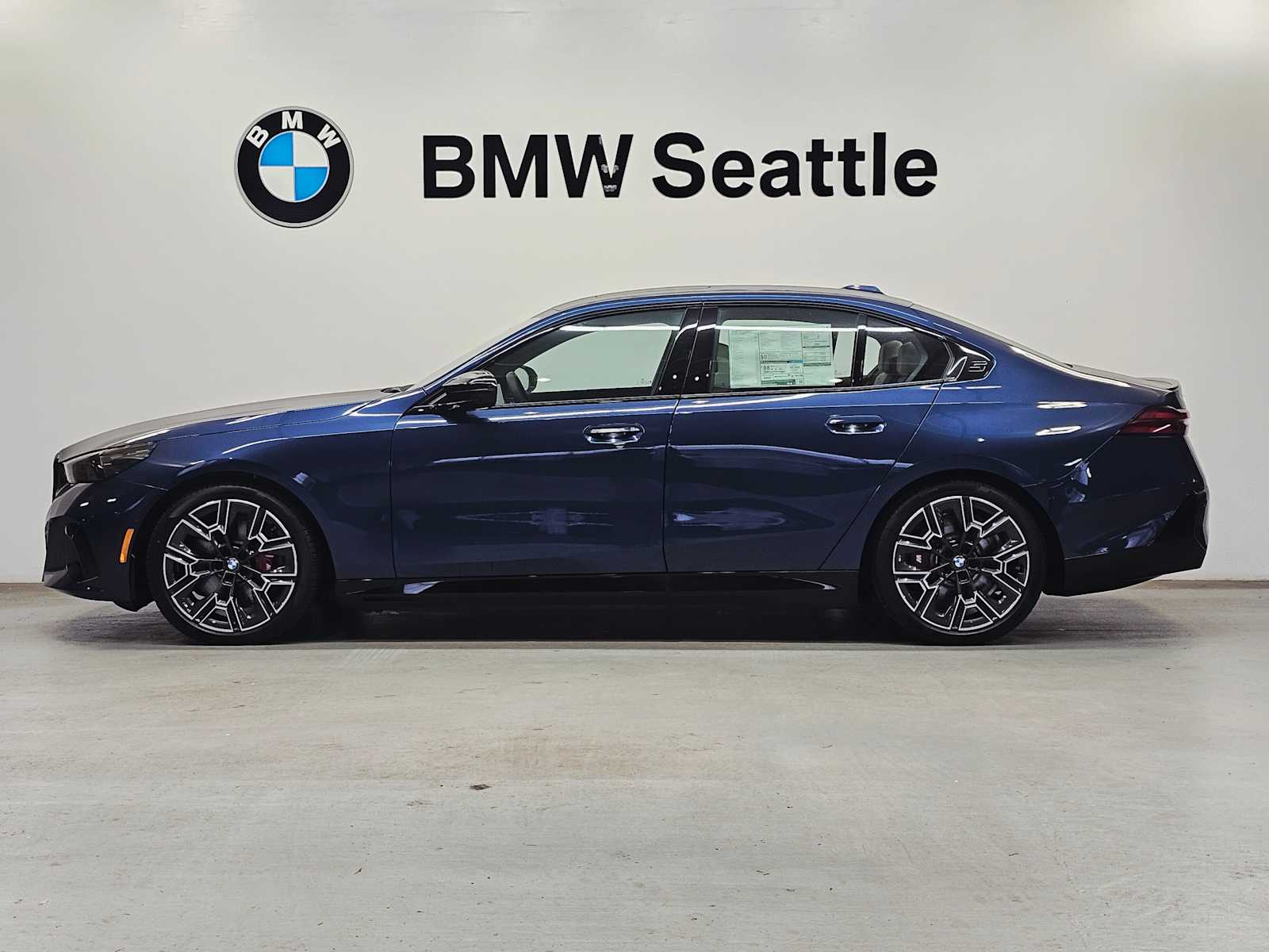 Thumbnail: 2025 BMW i5 - 3