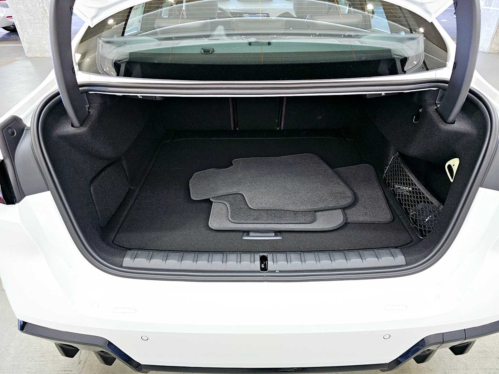 Thumbnail: 2025 BMW 2 Series - 28