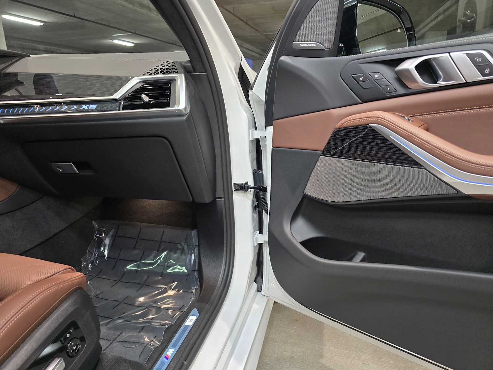 Thumbnail: 2026 BMW X5 - 29