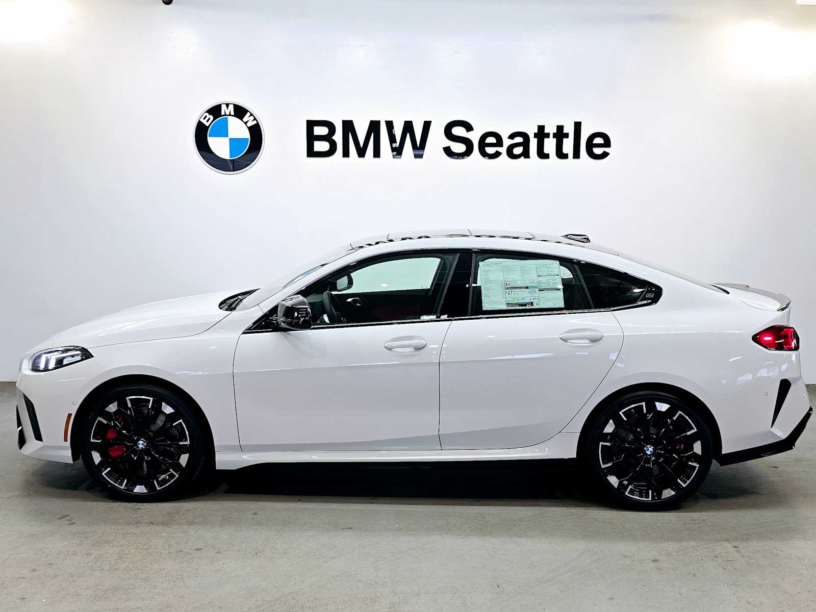 Thumbnail: 2025 BMW 2 Series - 3