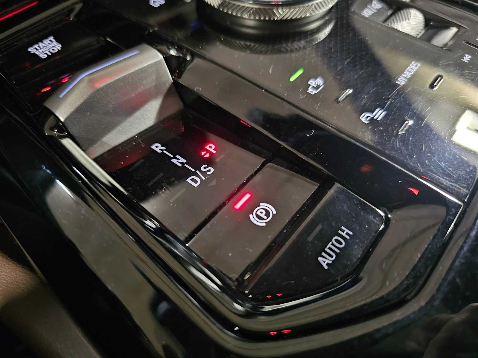 Thumbnail: 2024 BMW 5 Series - 23