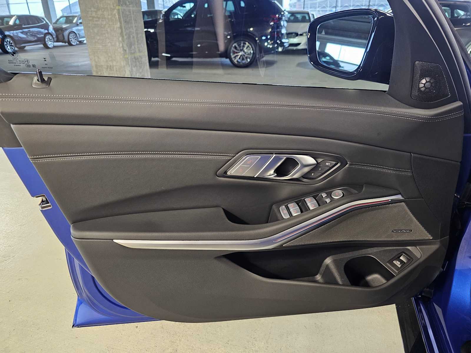 Thumbnail: 2025 BMW M3 - 31