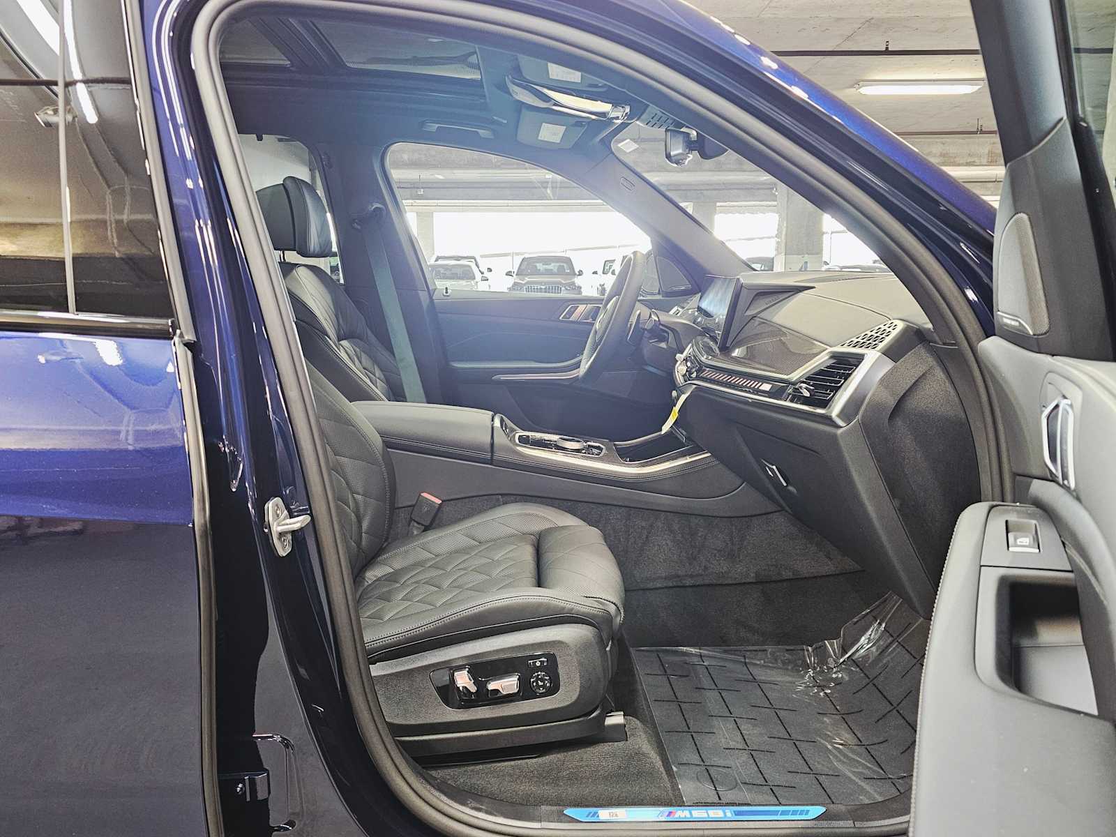 Thumbnail: 2026 BMW X5 - 27