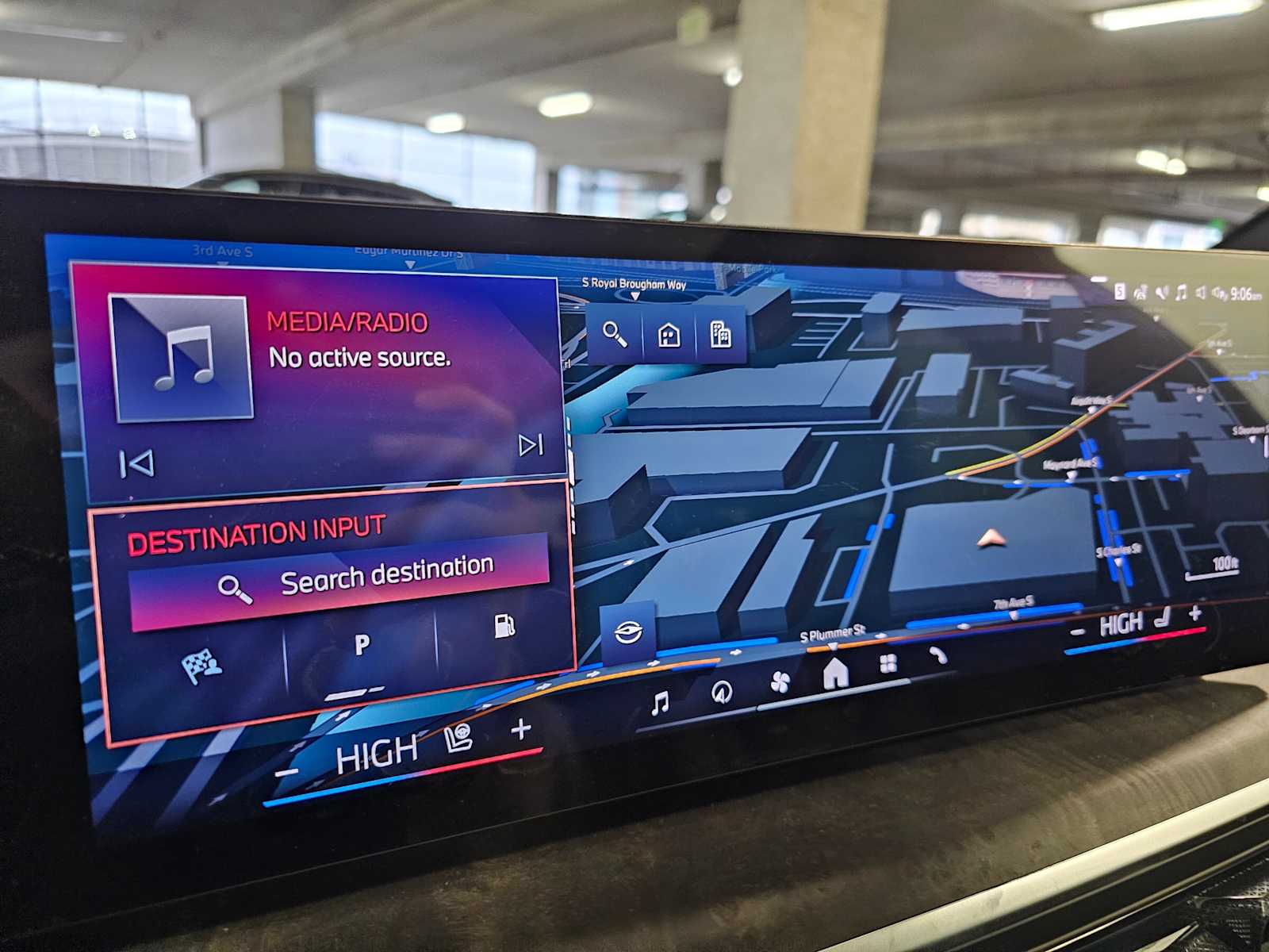 Thumbnail: 2026 BMW X5 - 14