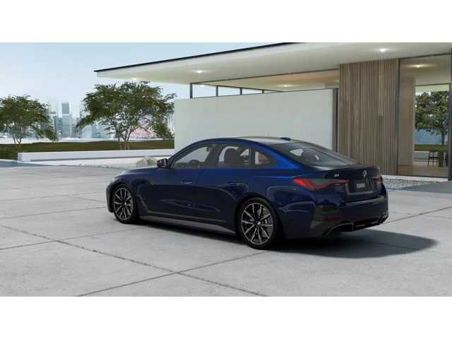 Thumbnail: 2026 BMW i4 - 2