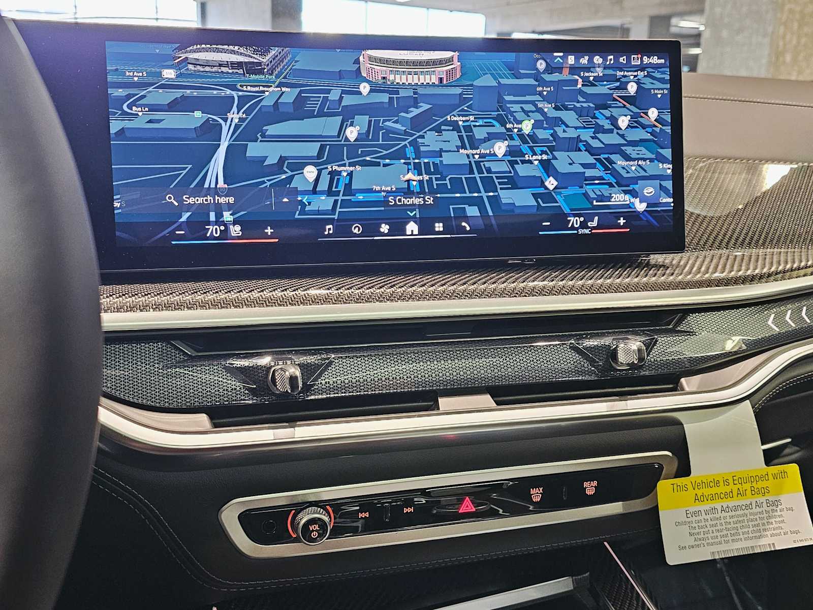 Thumbnail: 2026 BMW X7 - 16