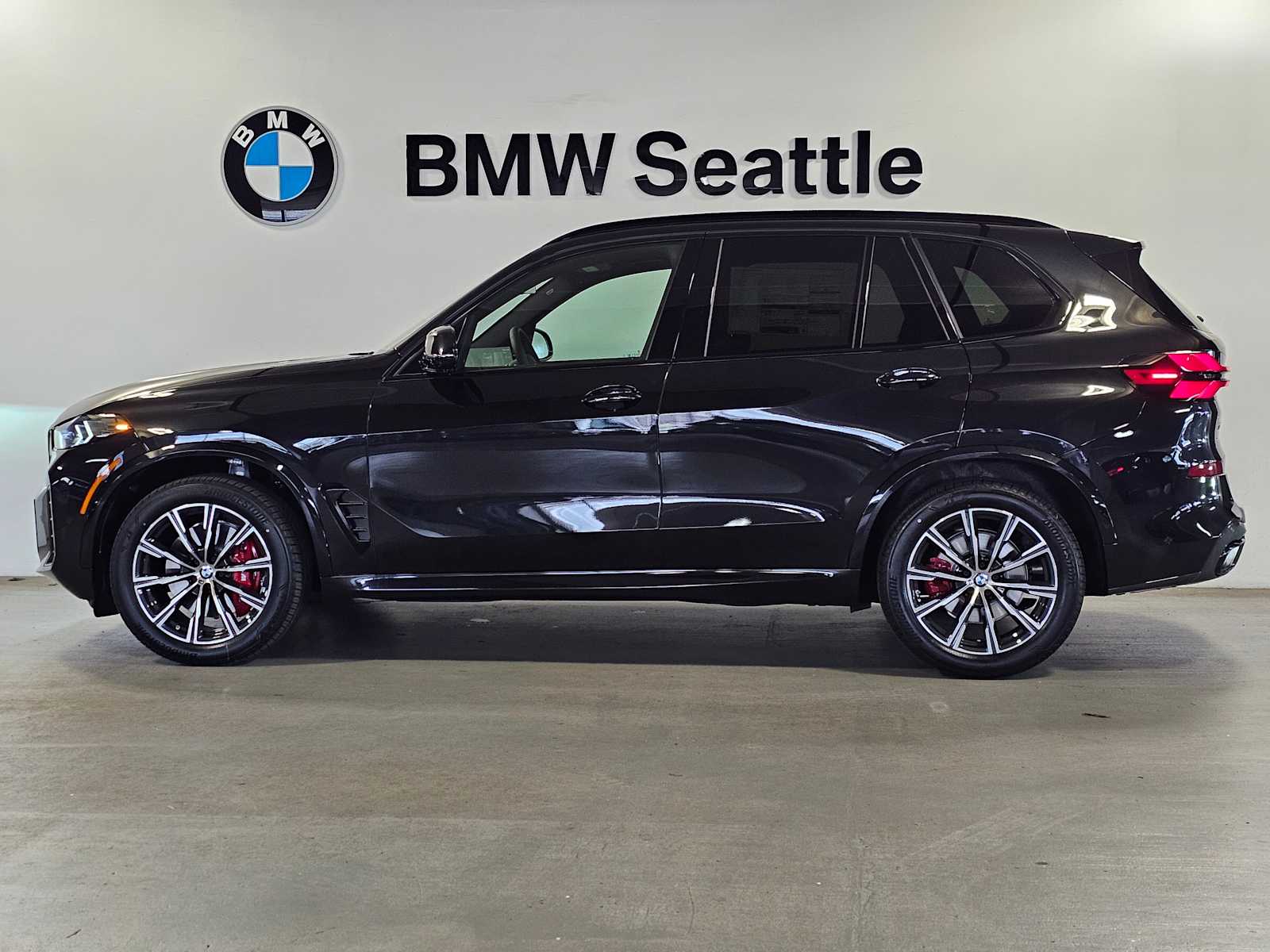 Thumbnail: 2026 BMW X5 - 2