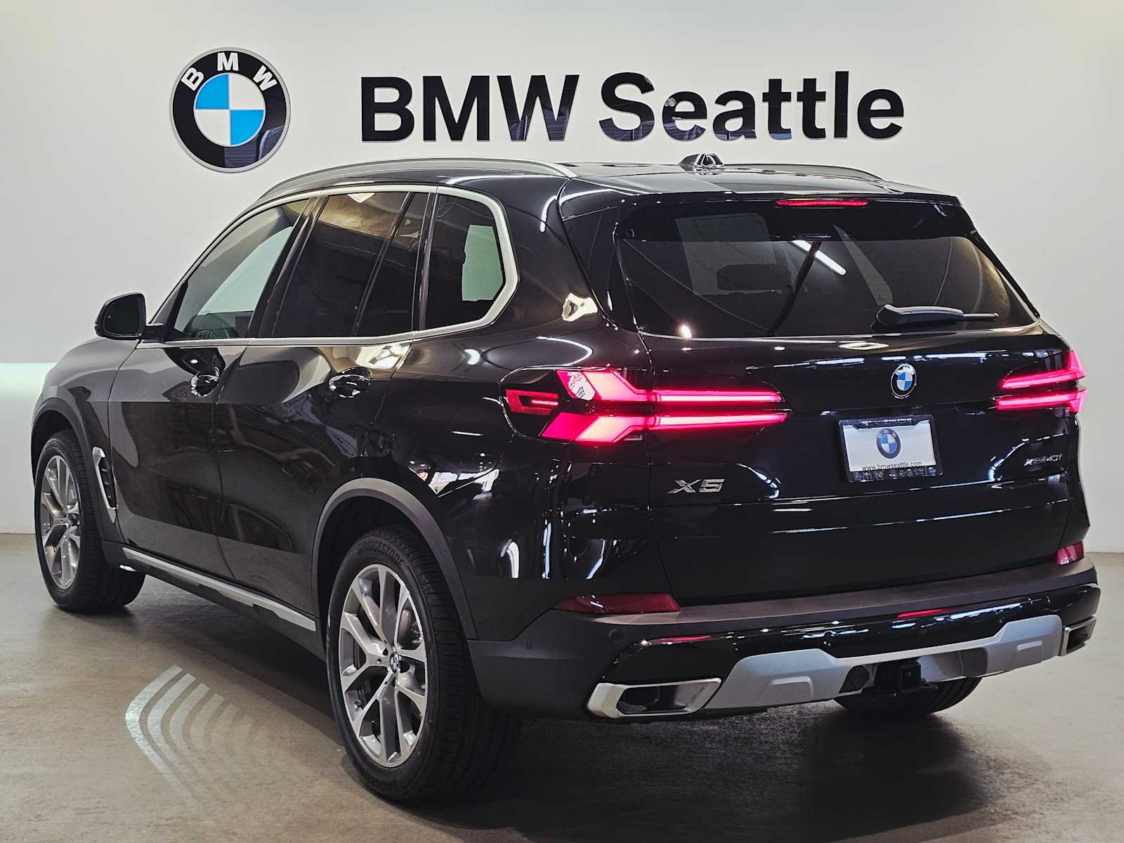Thumbnail: 2026 BMW X5 - 30