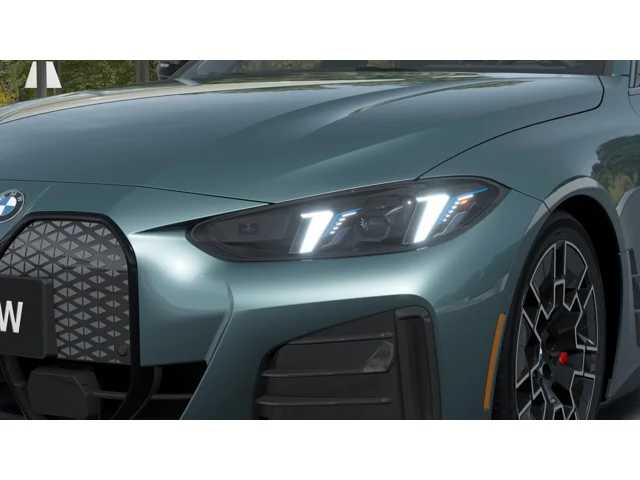 Thumbnail: 2026 BMW i4 - 6