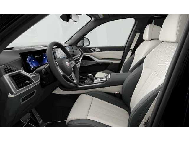 Thumbnail: 2026 BMW X7 - 6