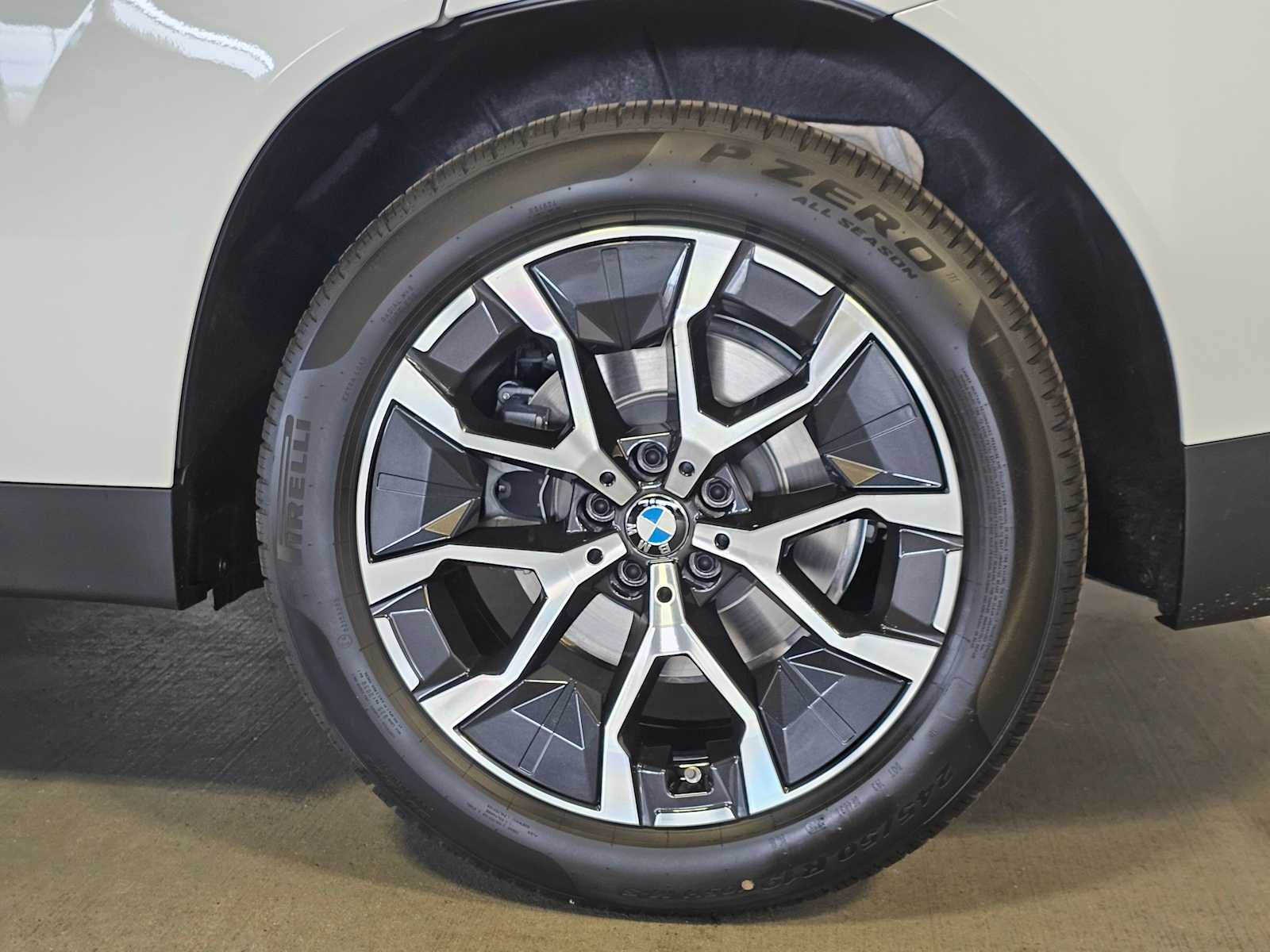 Thumbnail: 2026 BMW X3 - 8