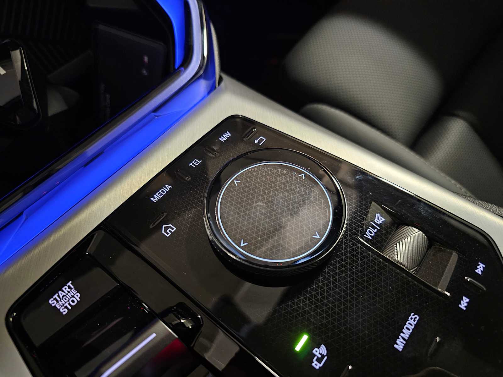 Thumbnail: 2026 BMW X3 - 25