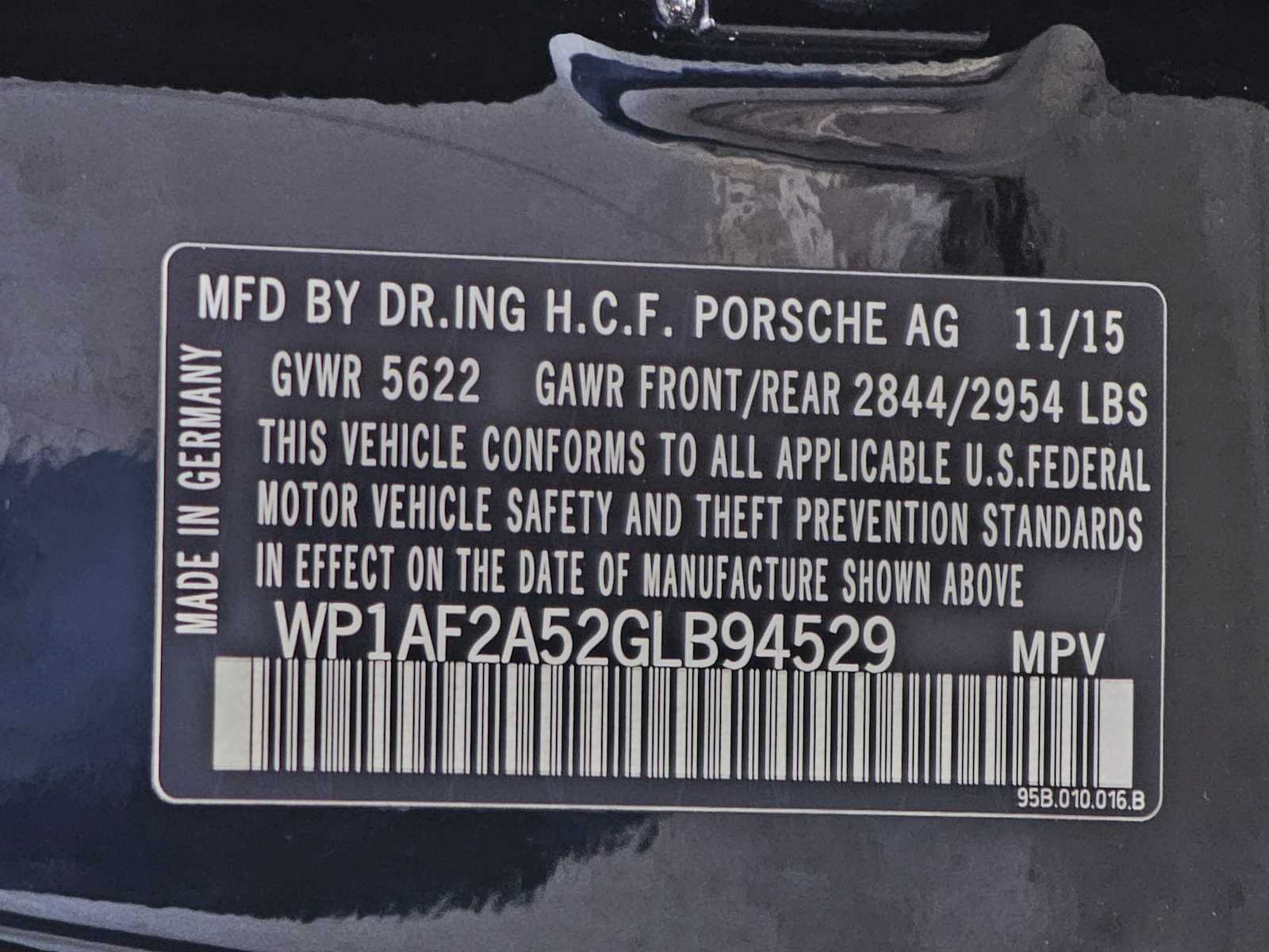 Thumbnail: 2016 Porsche Macan - 29