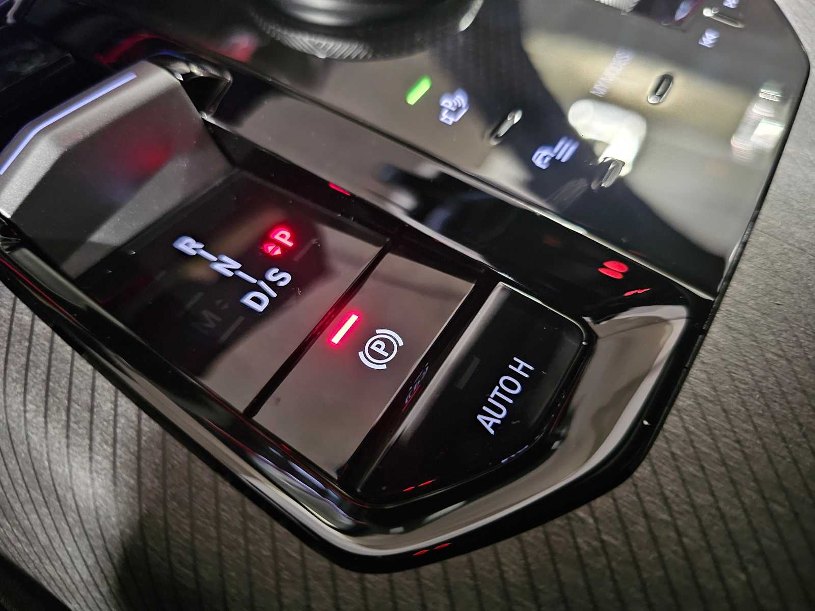 Thumbnail: 2026 BMW X3 - 22