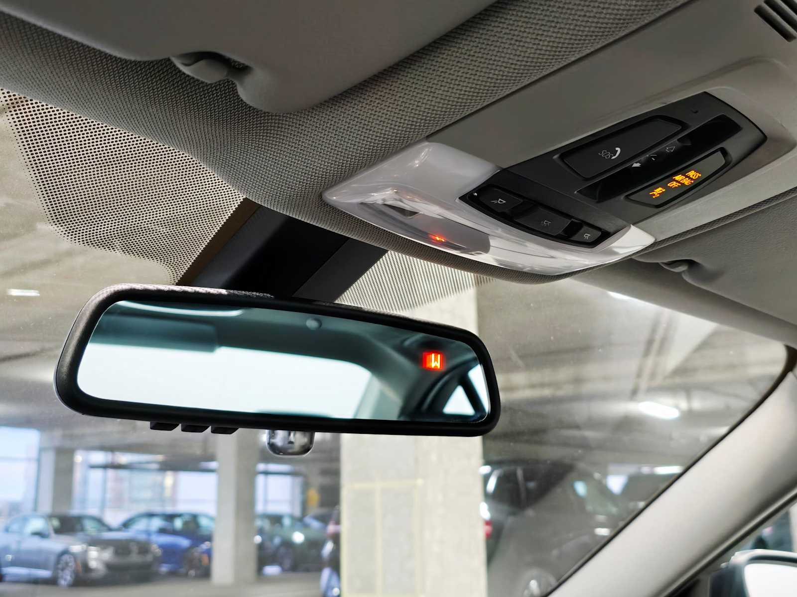 Thumbnail: 2013 BMW 3 Series - 17