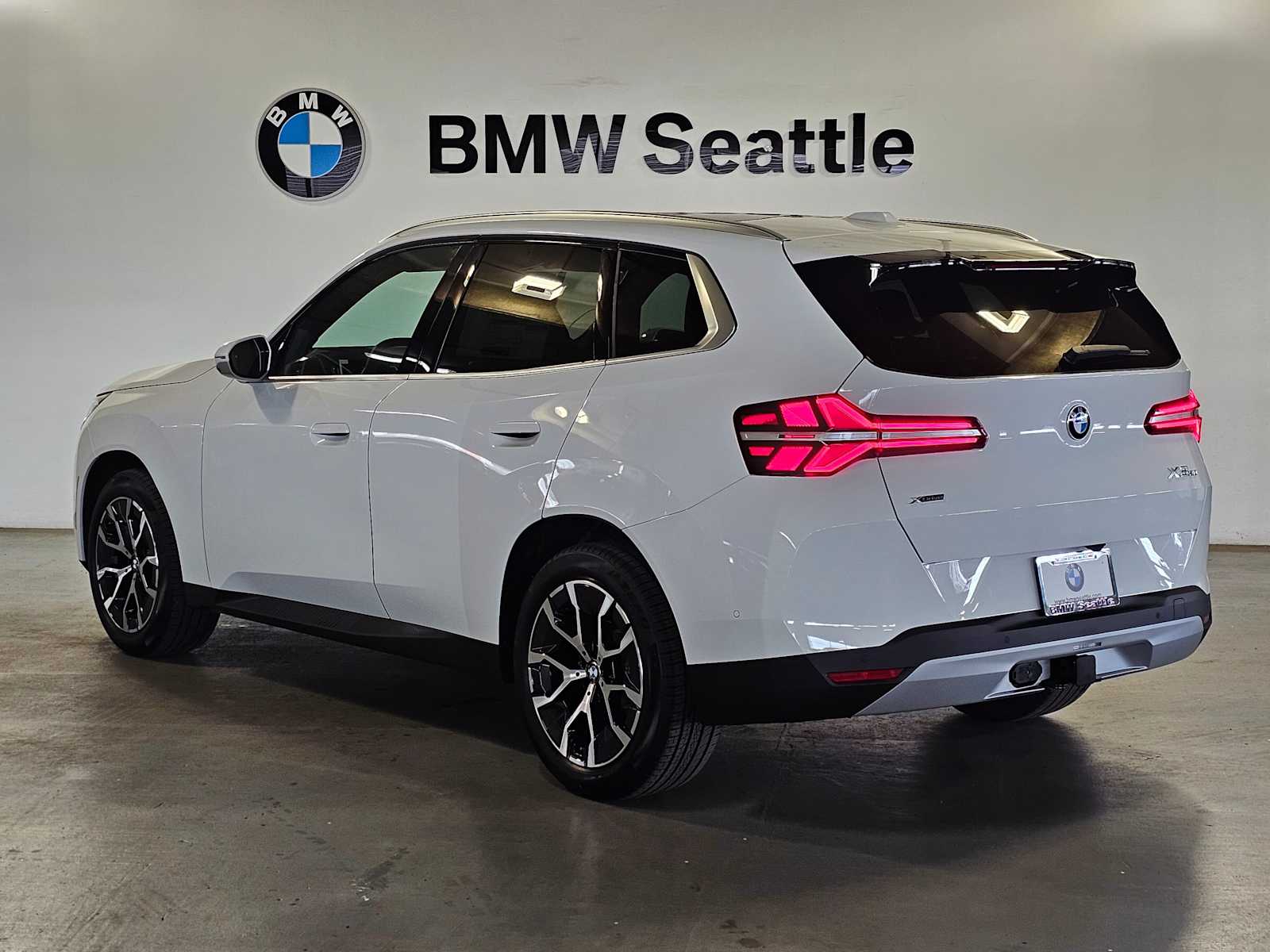 Thumbnail: 2026 BMW X3 - 4