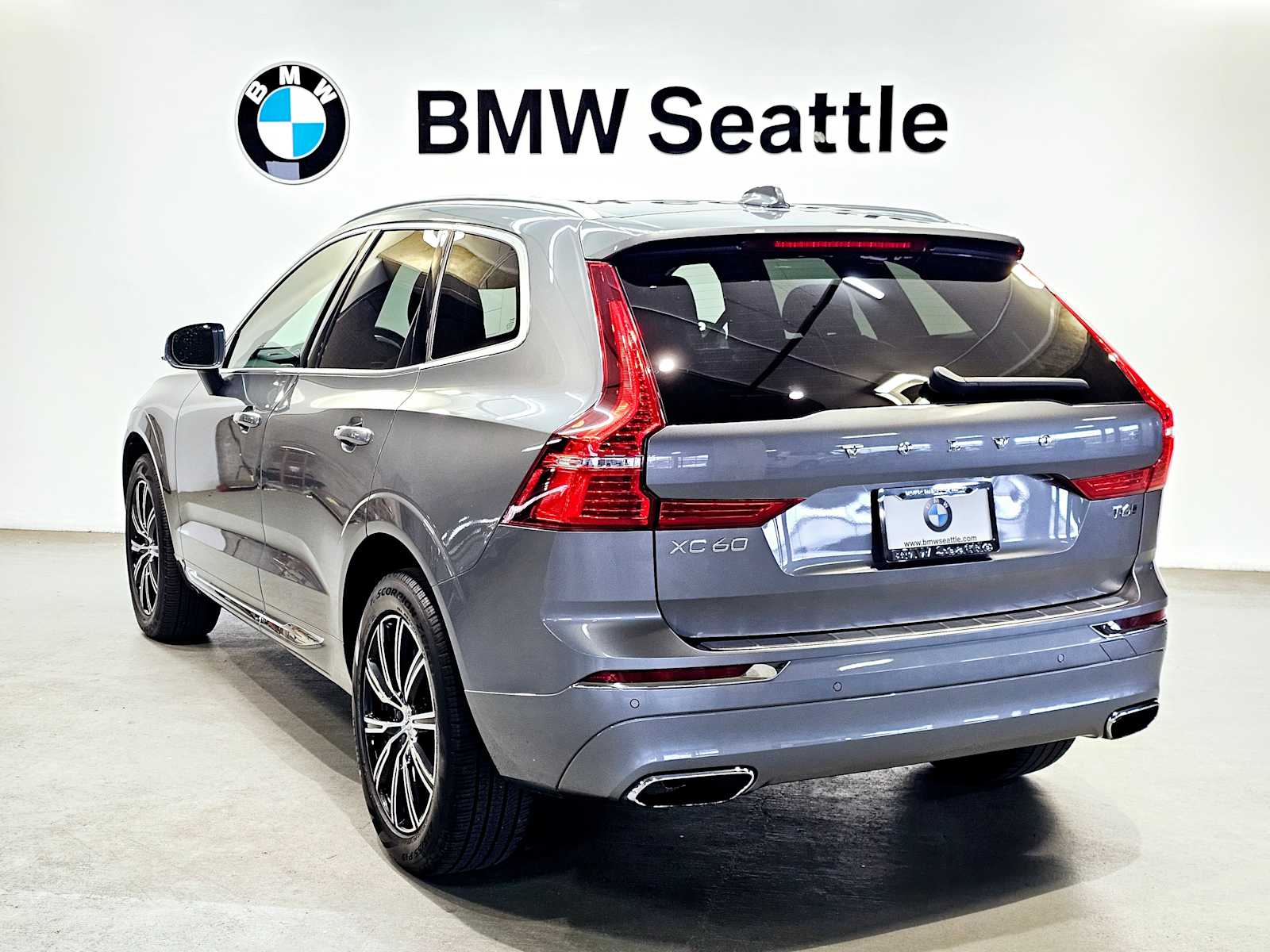 2021 Volvo XC60 T6 Inscription 4