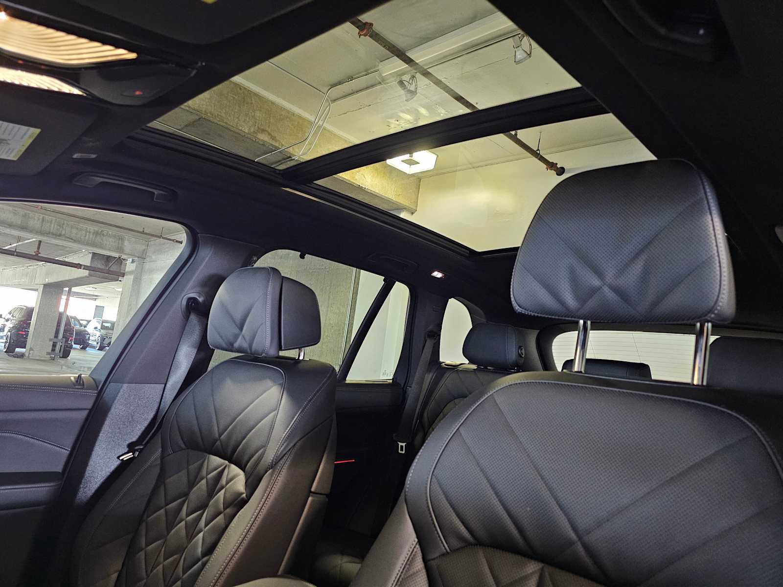 Thumbnail: 2026 BMW X5 - 34