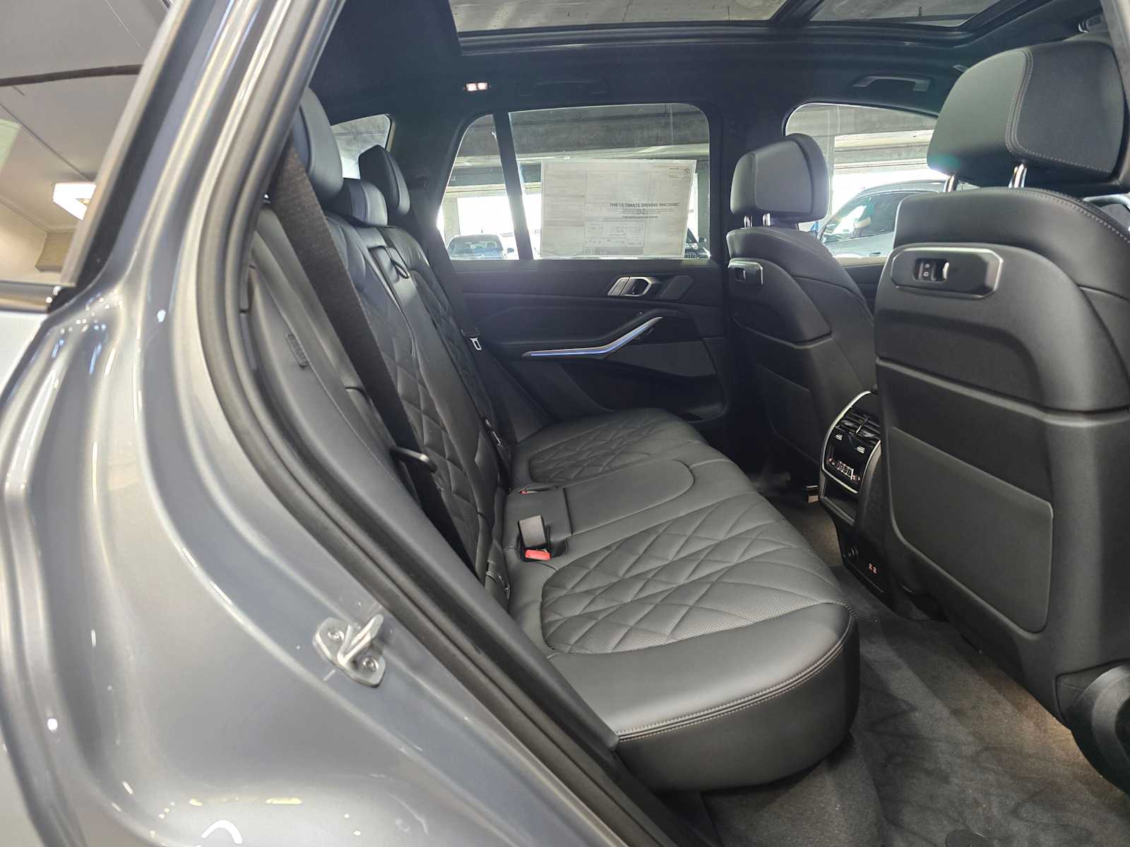 Thumbnail: 2026 BMW X5 - 30