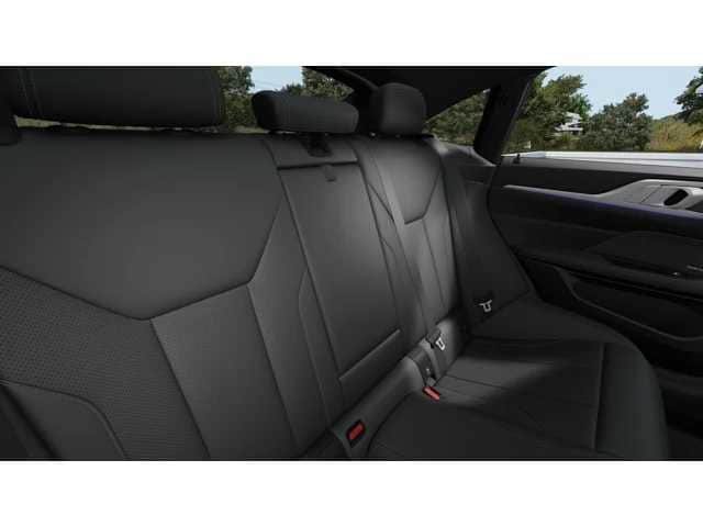 Thumbnail: 2026 BMW i4 - 12