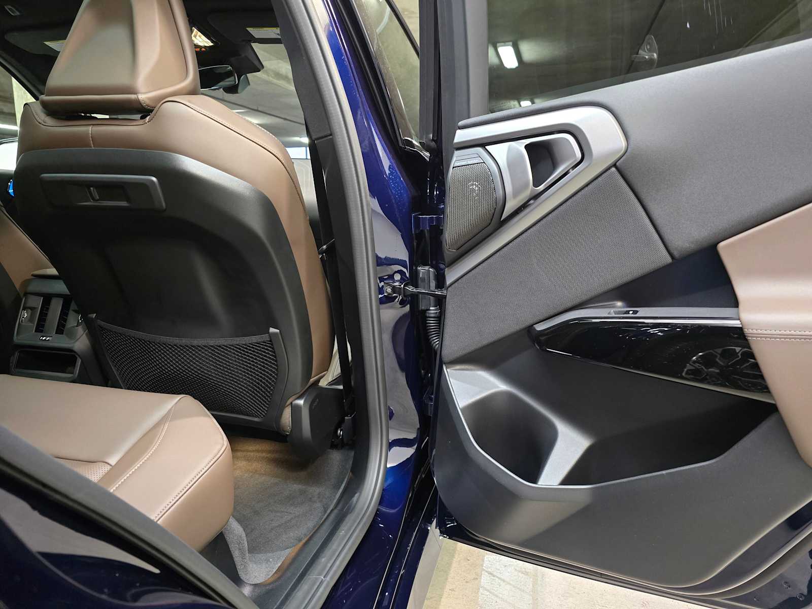 Thumbnail: 2026 BMW X3 - 27