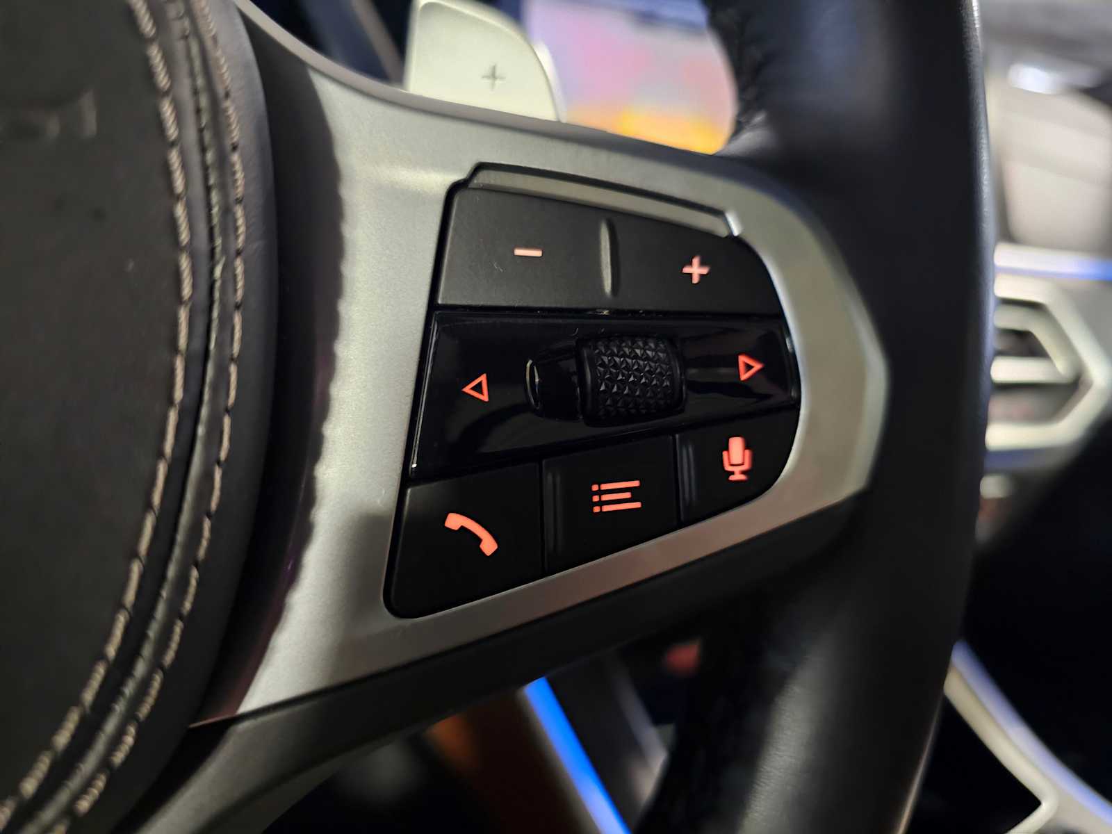 Thumbnail: 2022 BMW X5 - 21