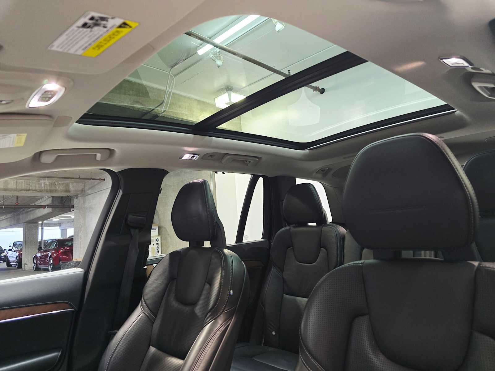 Thumbnail: 2017 Volvo XC90 - 22