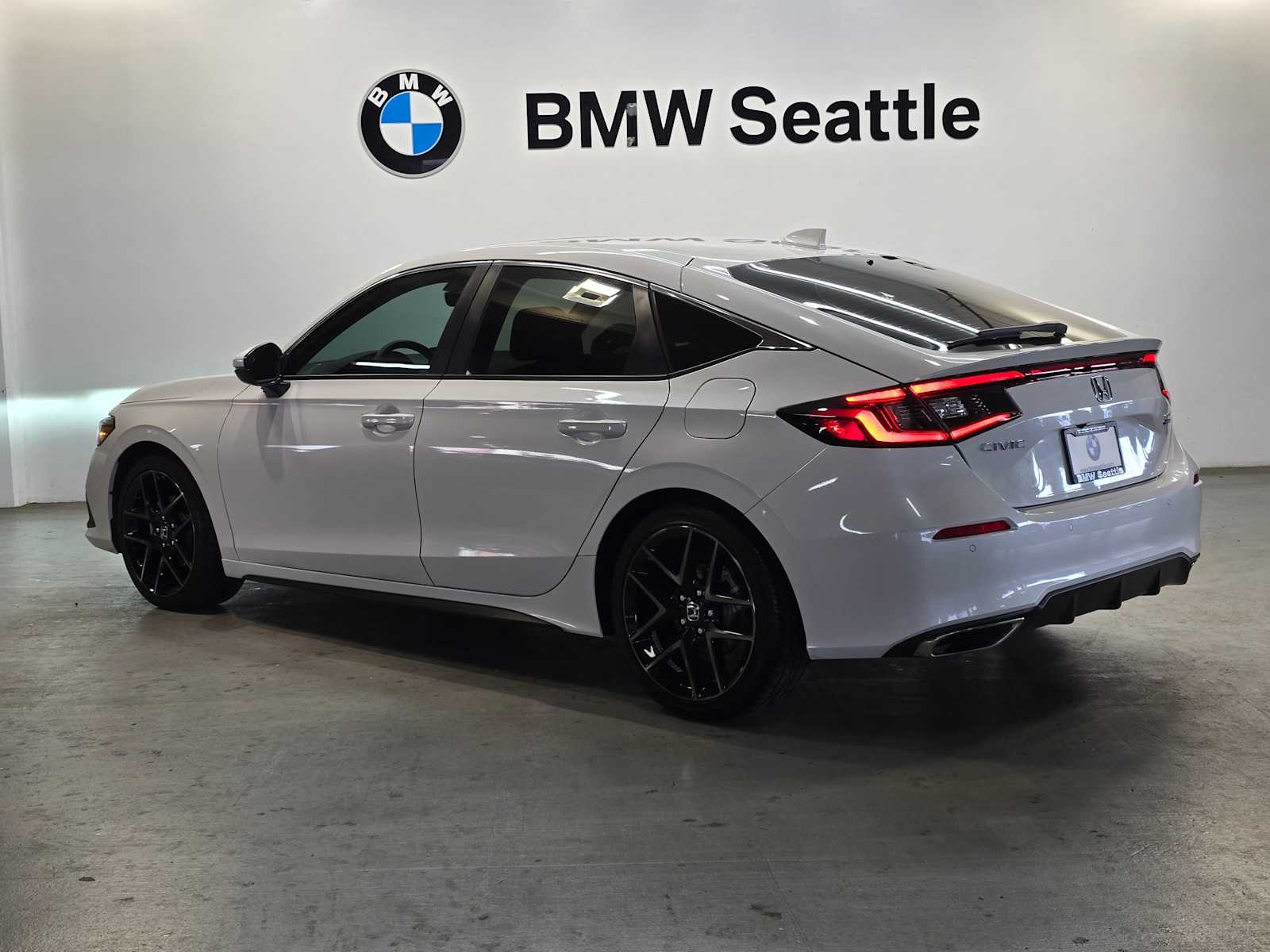 Thumbnail: 2024 Honda Civic - 4