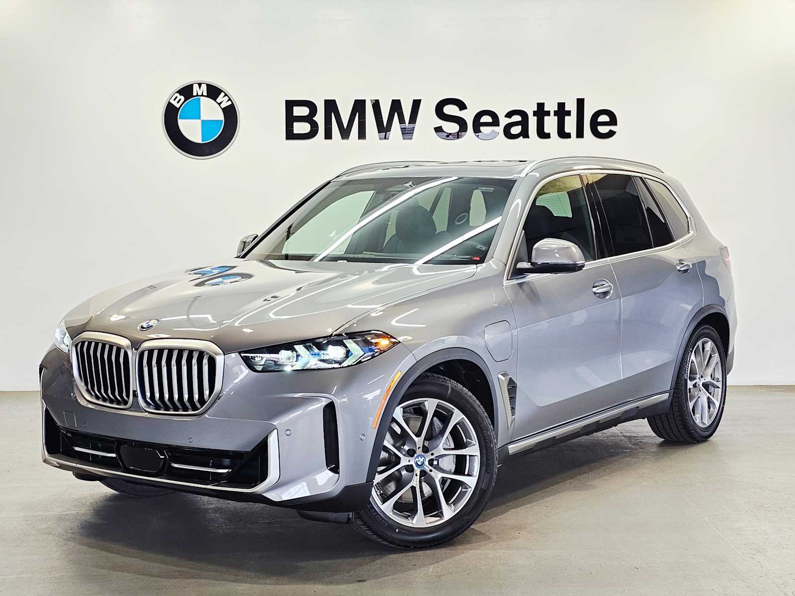 2025 BMW X5 xDrive50e -
                  Seattle, WA