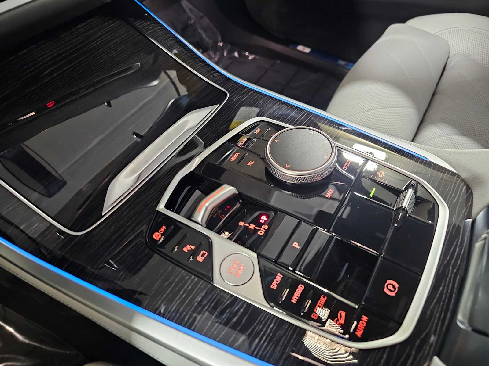 Thumbnail: 2026 BMW X5 - 20