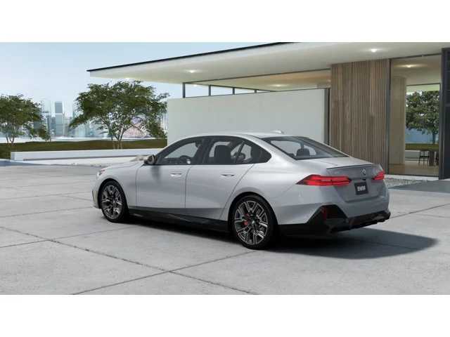 Thumbnail: 2027 BMW i5 - 2