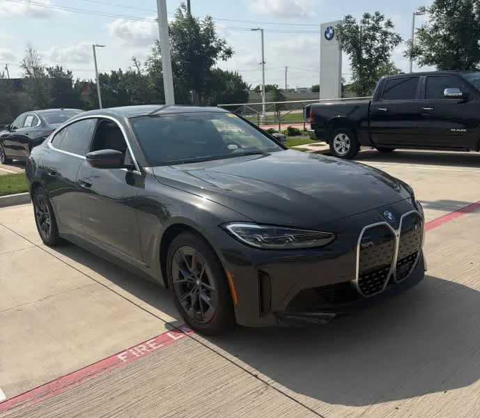 Thumbnail: 2023 BMW i4 - 1