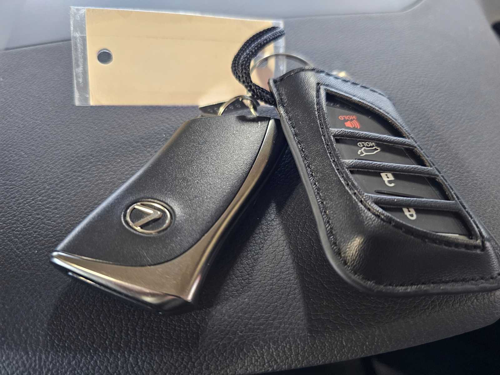 Thumbnail: 2023 Lexus RX - 38