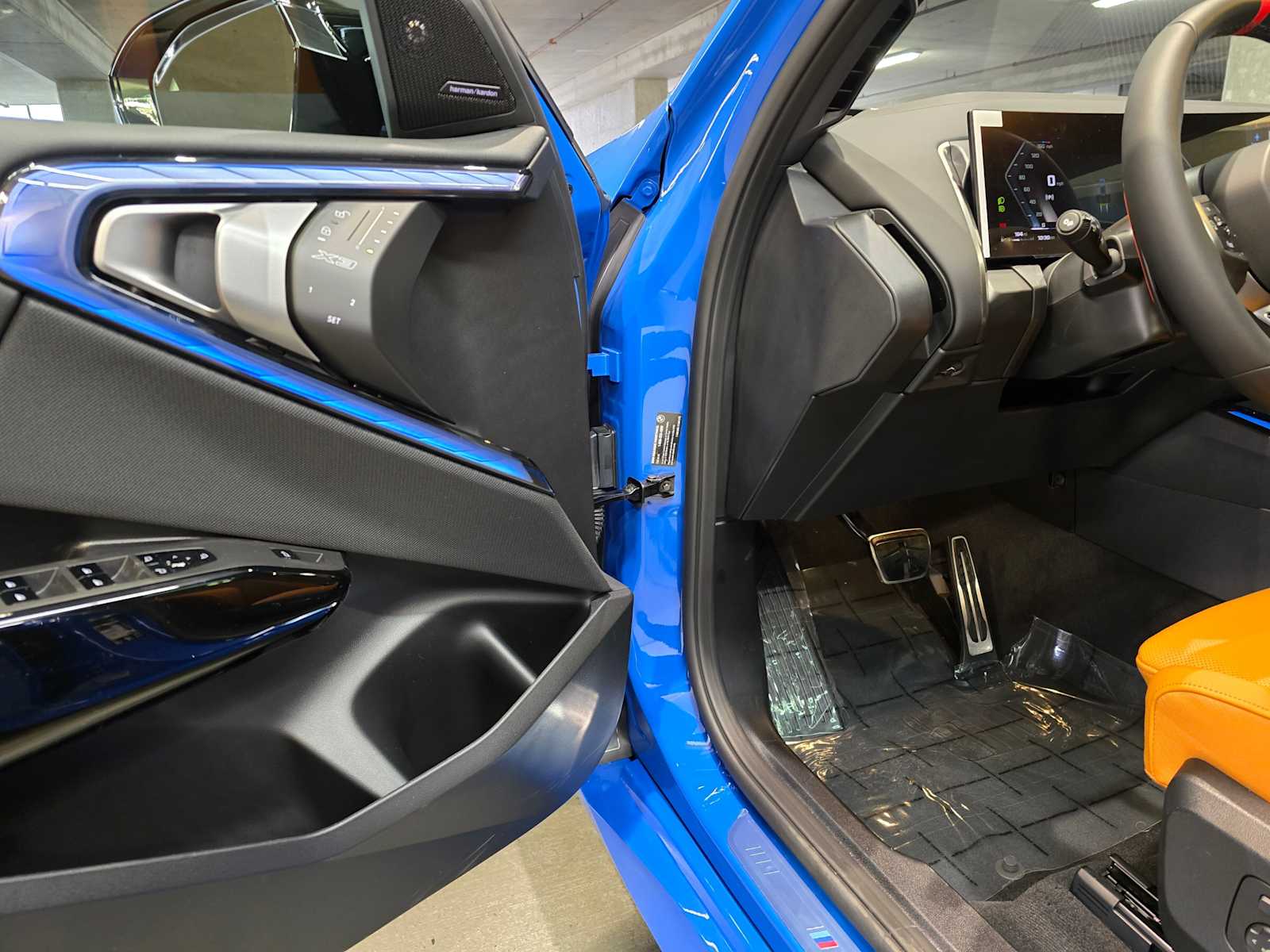 Thumbnail: 2026 BMW X3 - 22