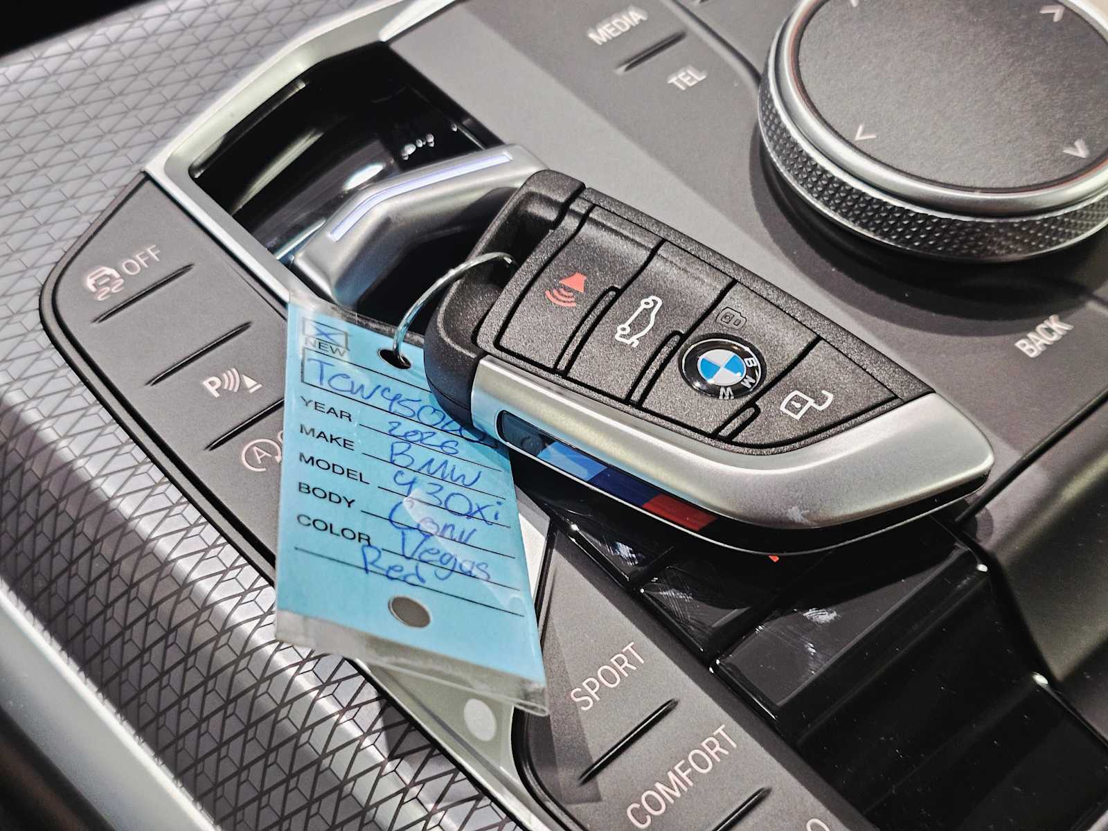 Thumbnail: 2026 BMW 4 Series - 30