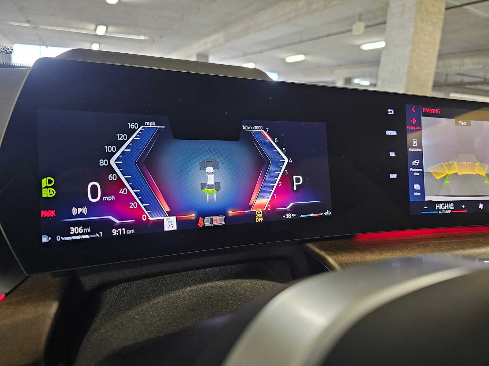 Thumbnail: 2025 BMW X1 - 12