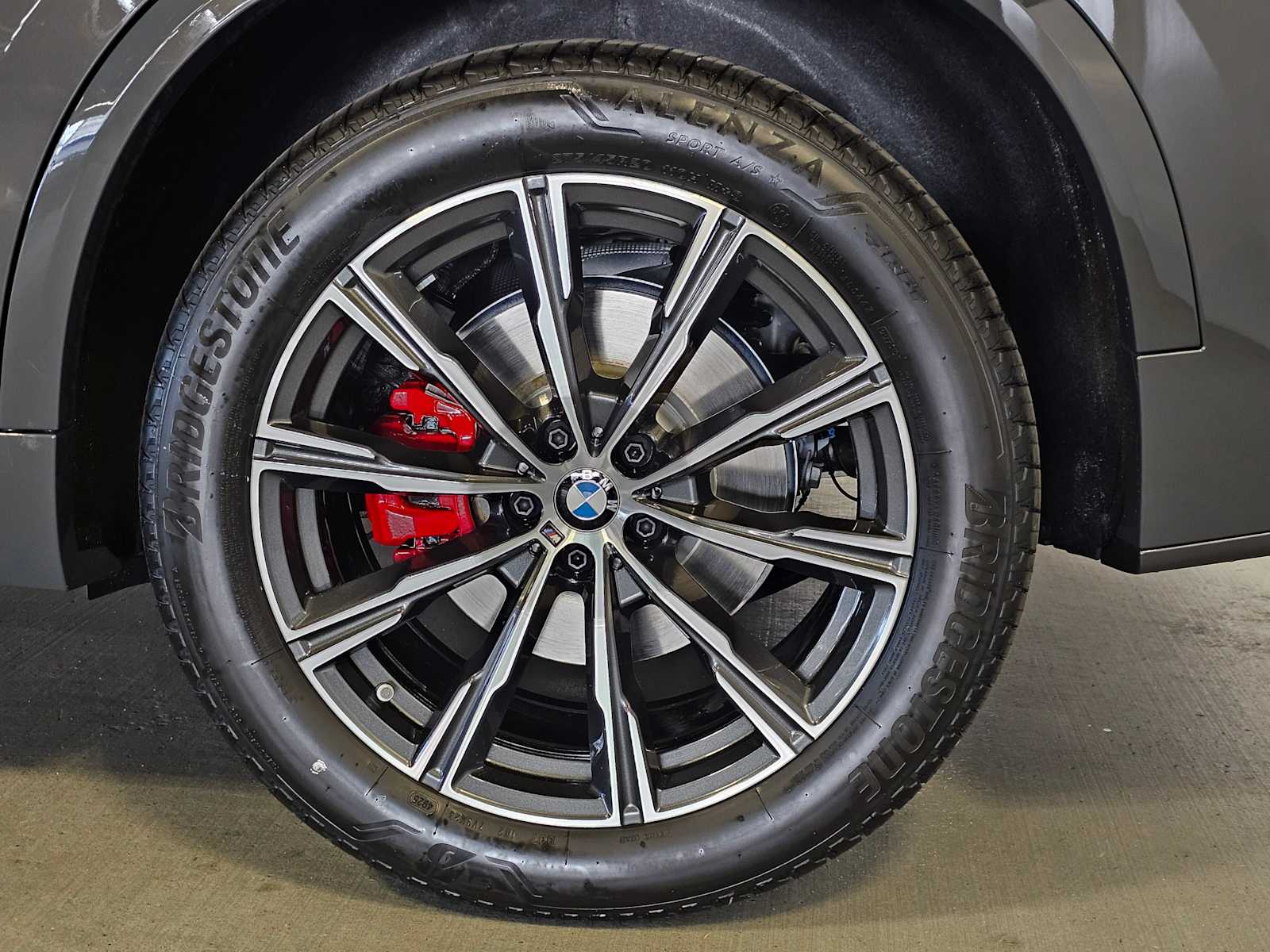 Thumbnail: 2026 BMW X5 - 8