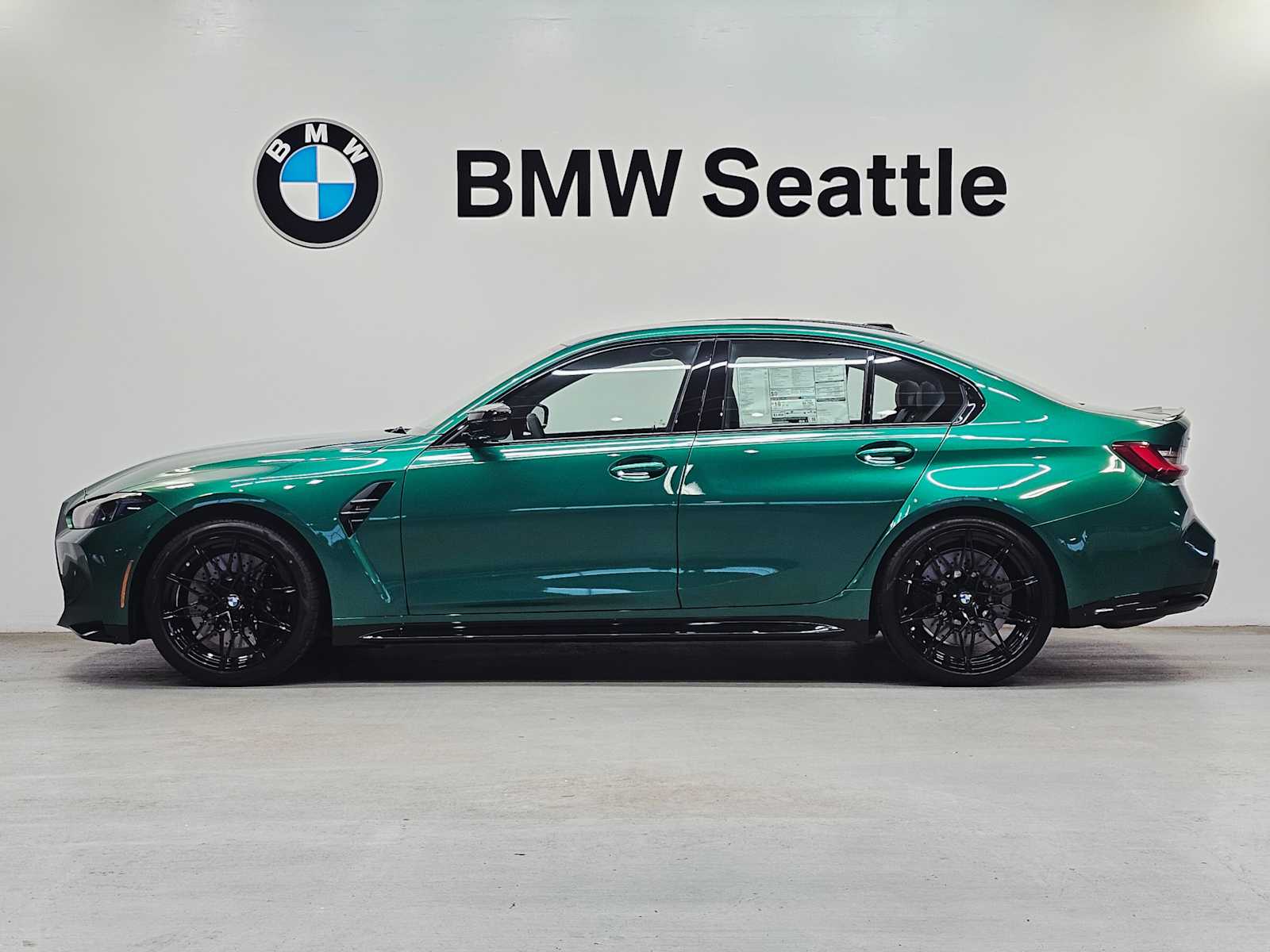 Thumbnail: 2026 BMW M3 - 3