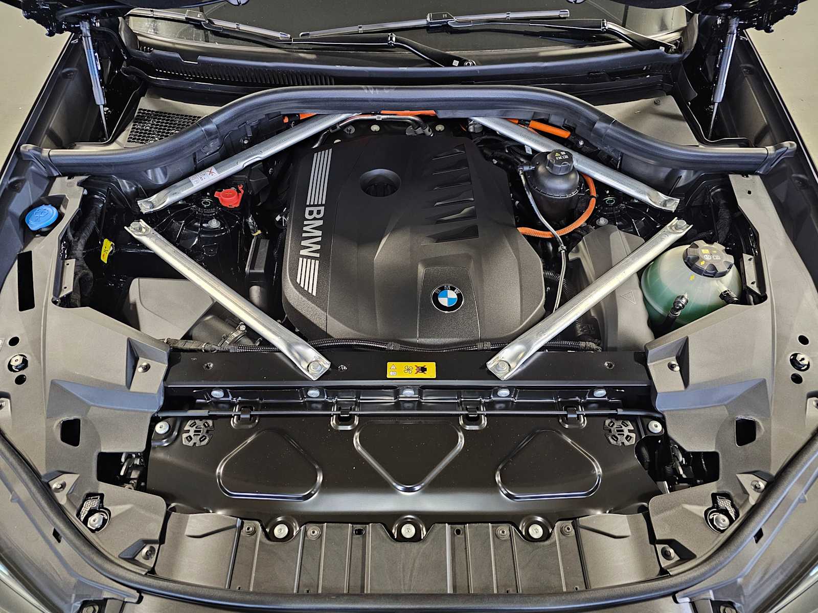 Thumbnail: 2026 BMW X5 - 9