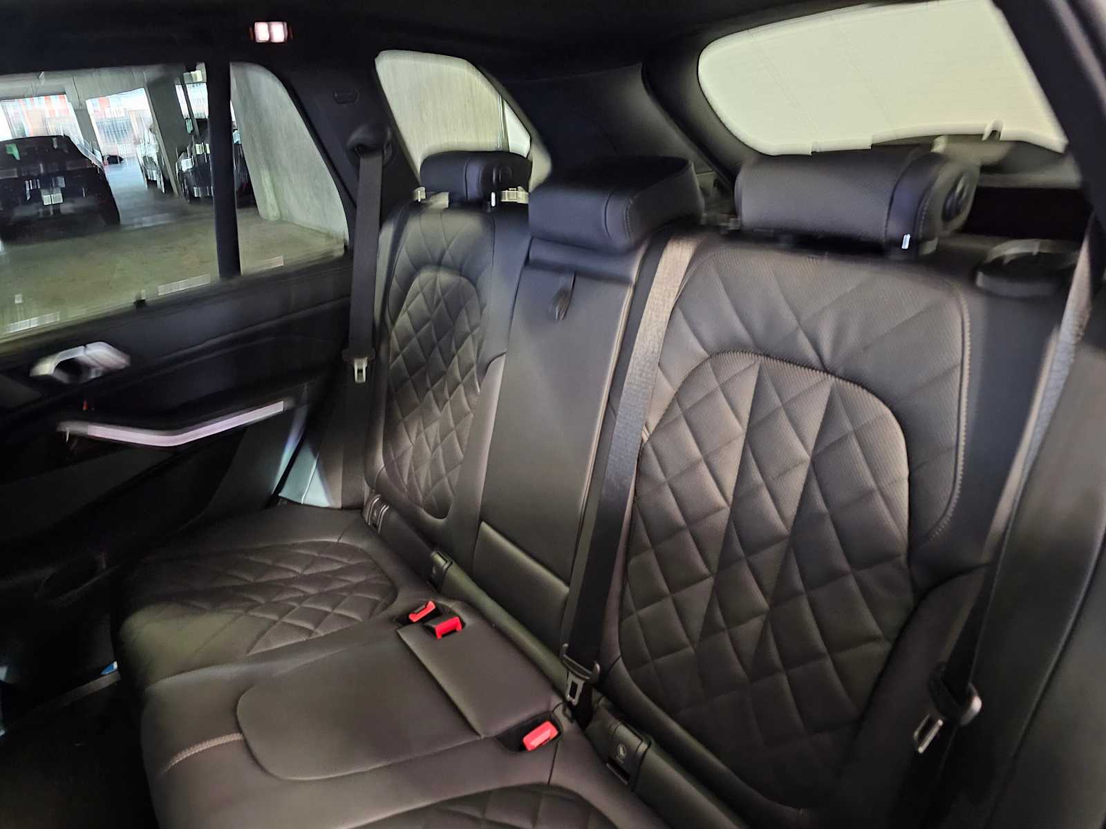 Thumbnail: 2026 BMW X5 - 36