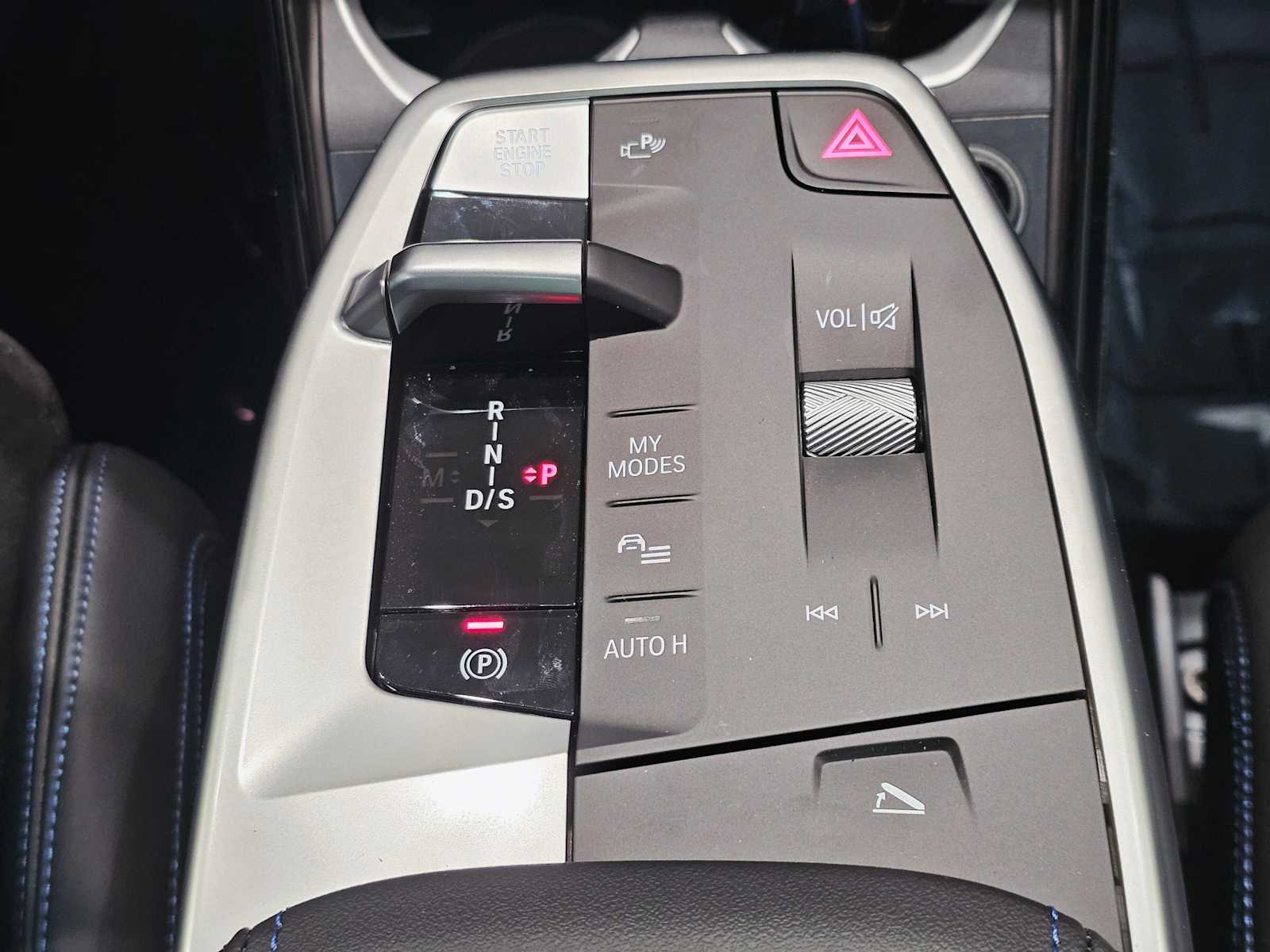 Thumbnail: 2025 BMW X1 - 18