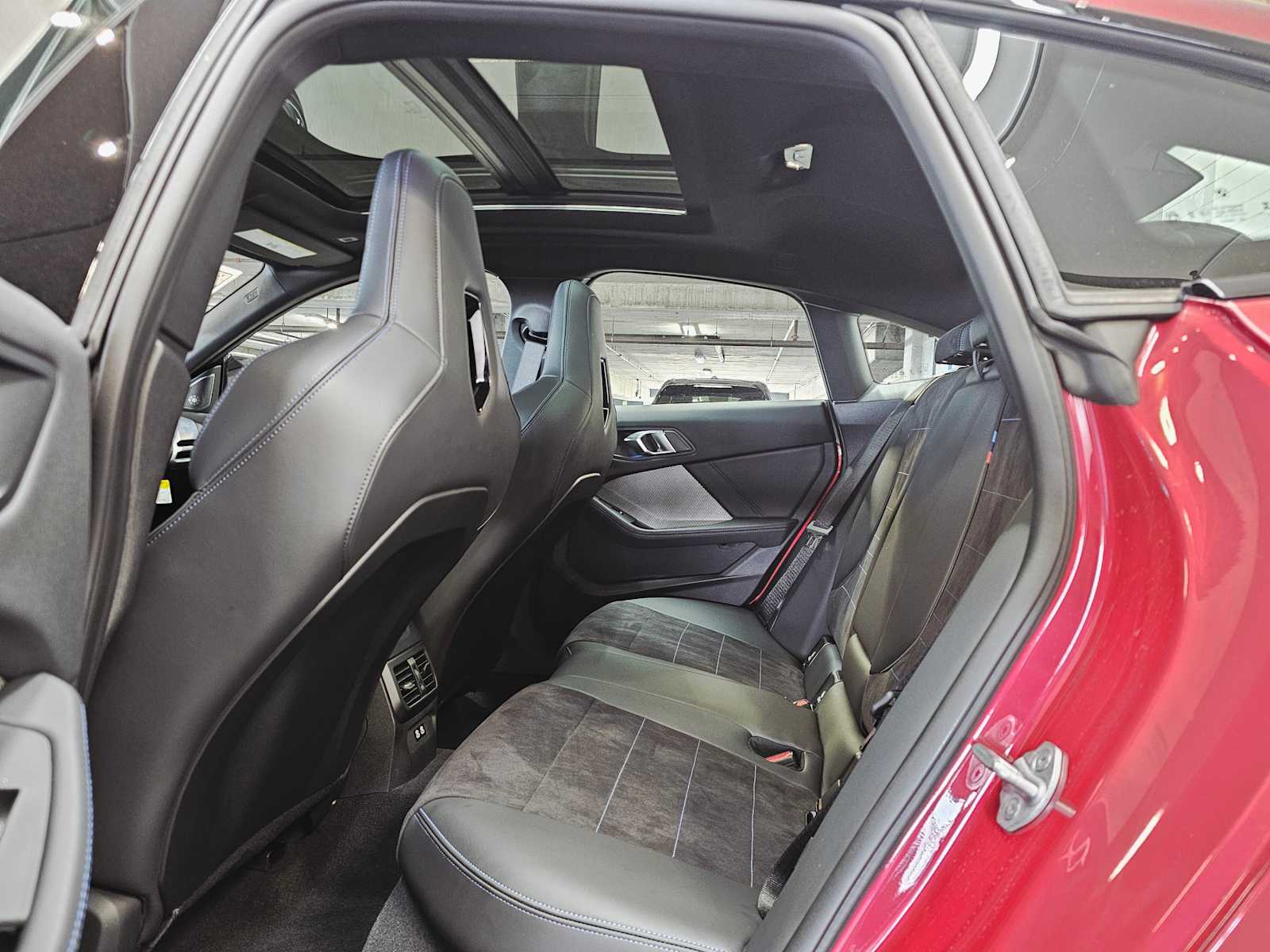 Thumbnail: 2025 BMW 2 Series - 24