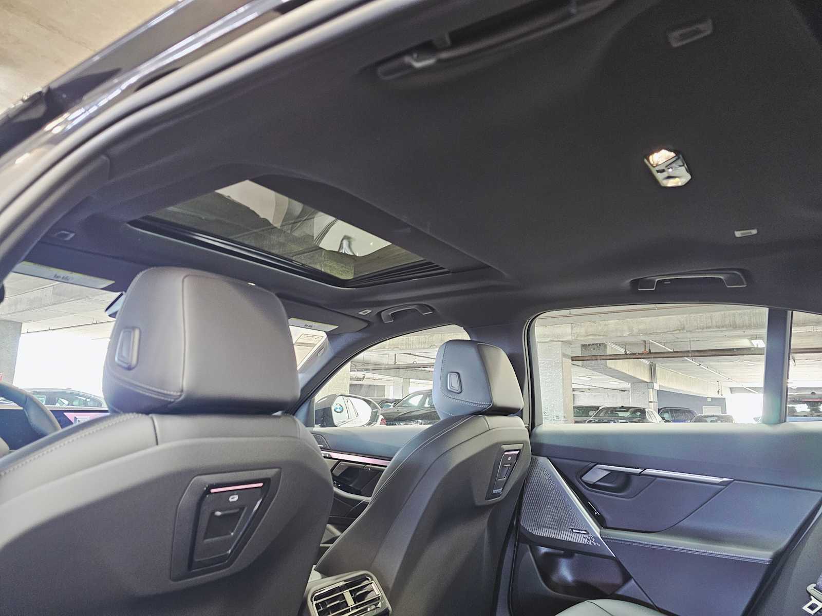 Thumbnail: 2026 BMW i5 - 26