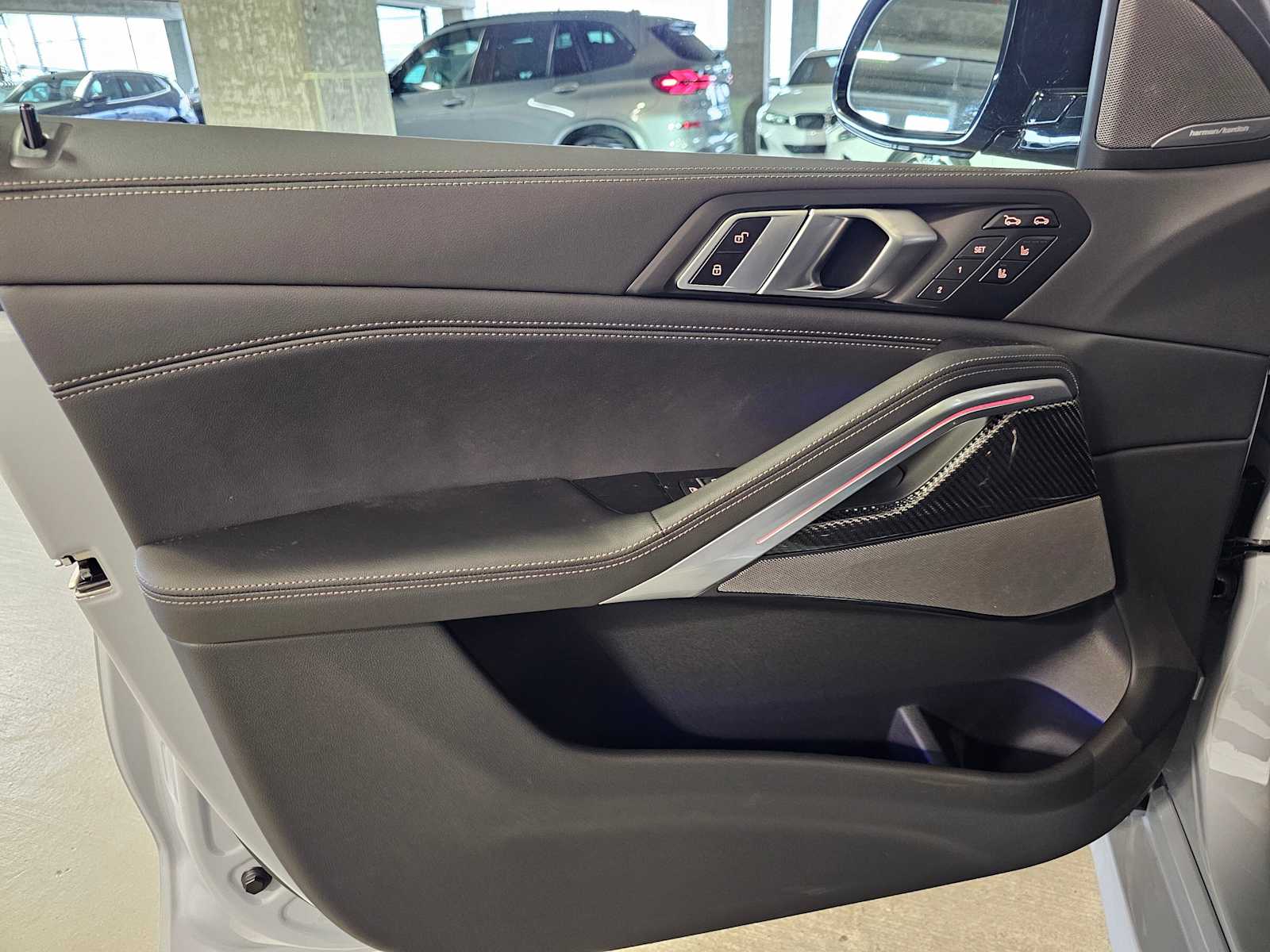 Thumbnail: 2026 BMW X6 - 30